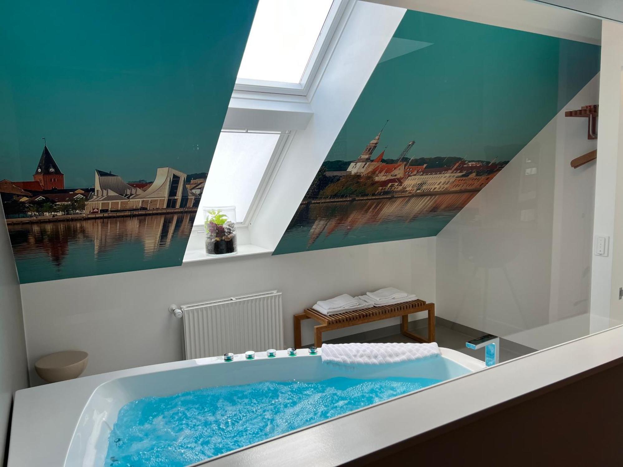 Mortens Kro Boutique Hotel Aalborg Exterior photo